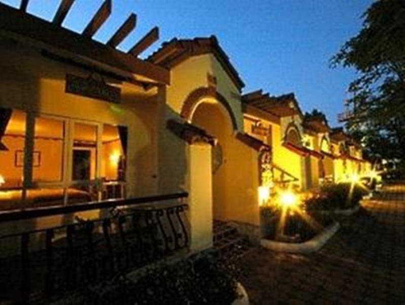 Lopburi Inn Resort Exterior foto